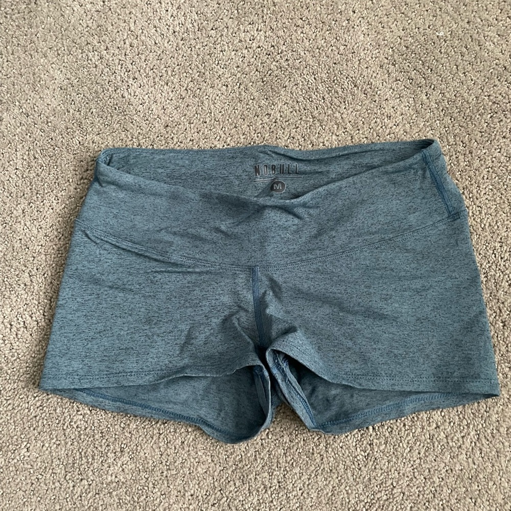 Women's Nobull shorts 2"